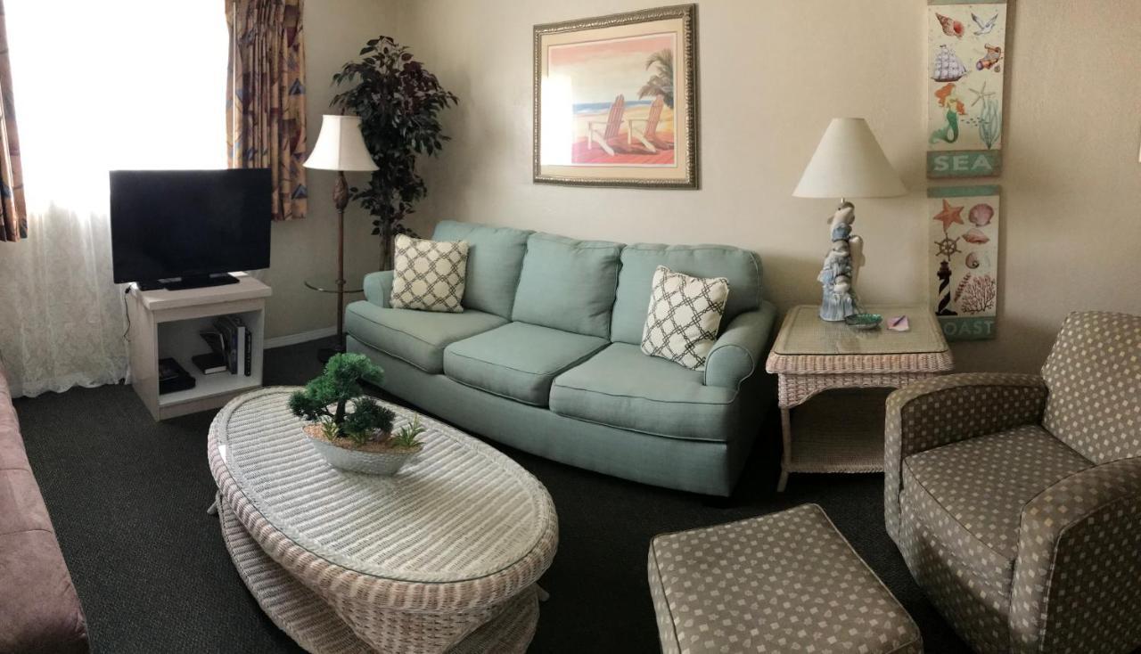 Carlton House Motel And Suites St. Pete Beach Extérieur photo