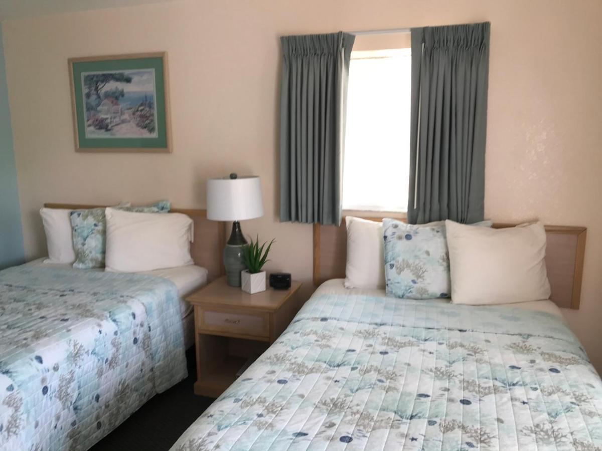 Carlton House Motel And Suites St. Pete Beach Extérieur photo