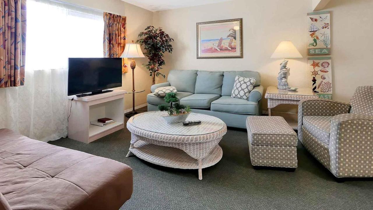 Carlton House Motel And Suites St. Pete Beach Extérieur photo