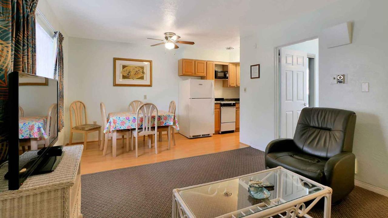 Carlton House Motel And Suites St. Pete Beach Extérieur photo