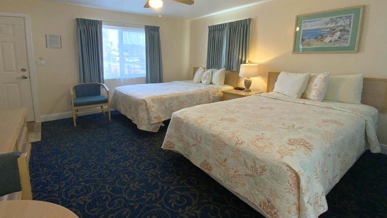 Carlton House Motel And Suites St. Pete Beach Extérieur photo